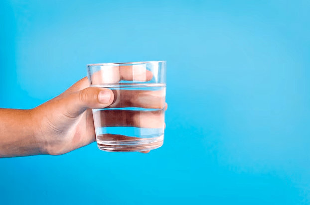 Lettura e ascolto intermediate in inglese: A glass of&nbsp;water