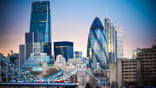 Differenza in inglese: town,&nbsp;city